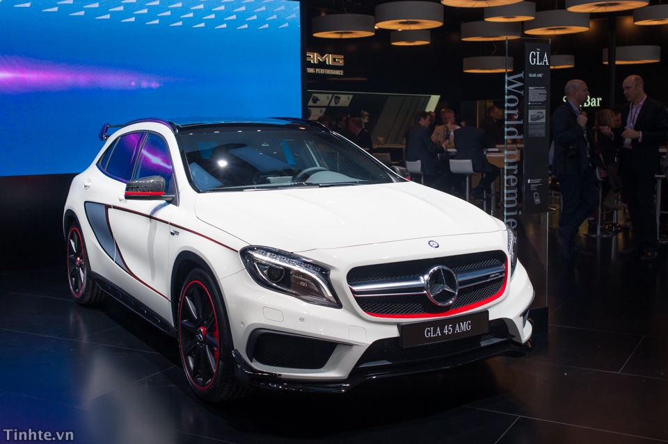 Mercedes-Benz GLA có giá bán từ 1,459 tỷ đồng