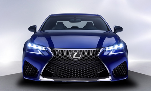 Lexus GS F 2016 đối đầu với BMW M5