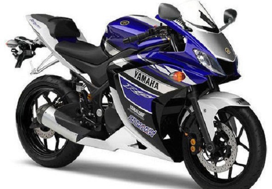 Yamaha bán gần 3.000 xe YZF-R25  trong 25 giờ