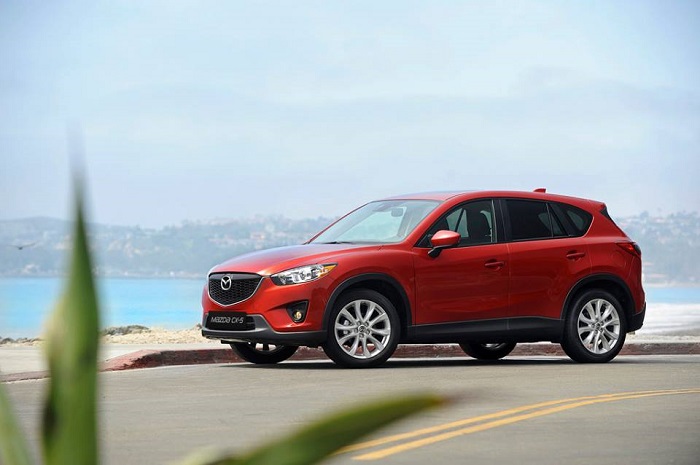 Mazda khuyến mại 45 triệu đồng cho khách mua xe tháng 10