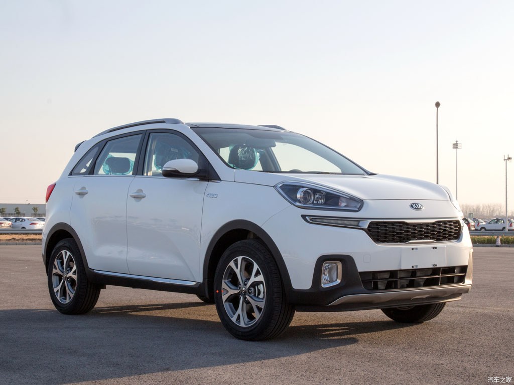 Kia làm nóng phân khúc SUV cỡ nhỏ