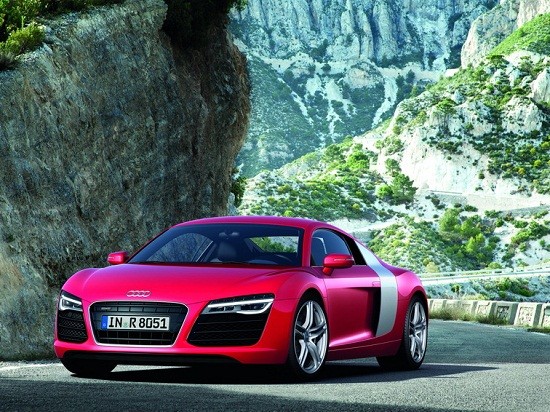 Audi R8 2013 lộ diện