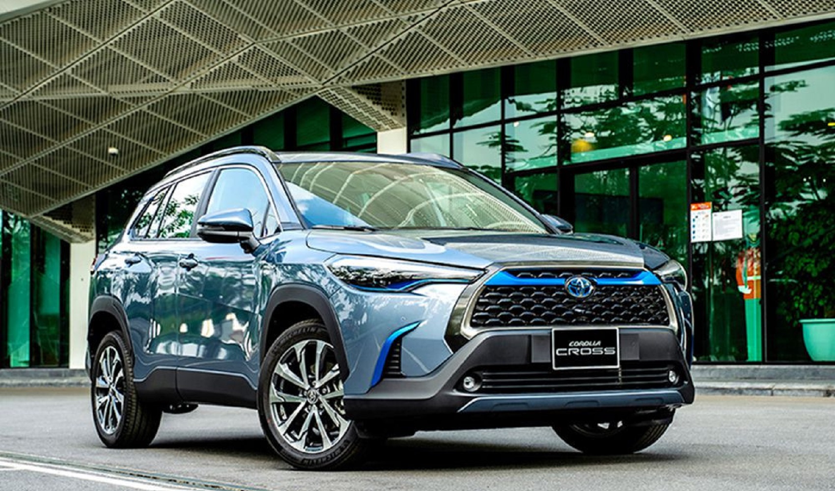 Toyota Corolla Cross trở lại ngôi đầu phân khúc SUV đô thị tháng 5/2024