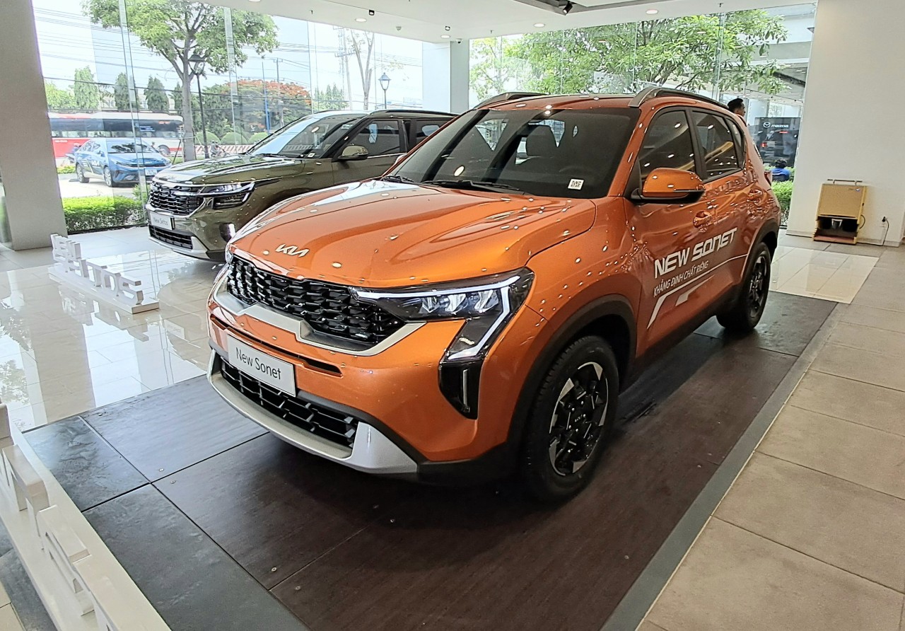 Chi tiết SUV đô thị Kia New Sonet và New Seltos mới nhất 2024, giá từ 579 triệu