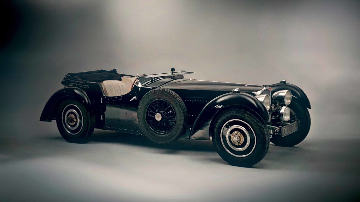 Chiếc Bugatti năm 1937 với khung gầm hiếm có sắp được đấu giá lên đến 9,5 triệu USD