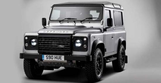 Land Rover Defender1