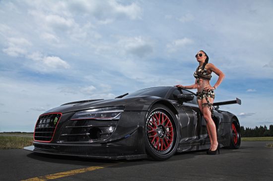 Audi R8 RECON MC8 2