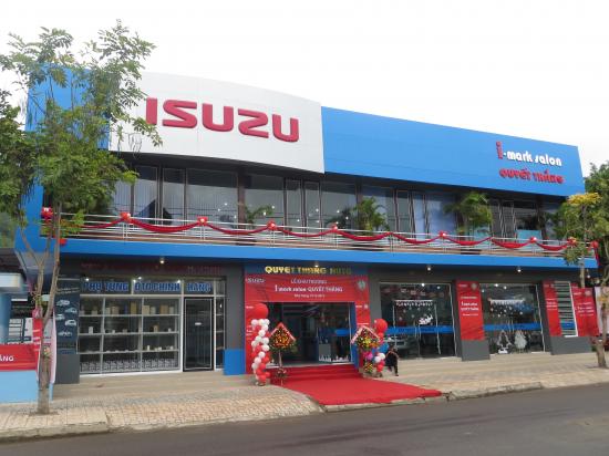 Hãng xe Isuzu khai trương đại lý 3S Khánh Hòa 2