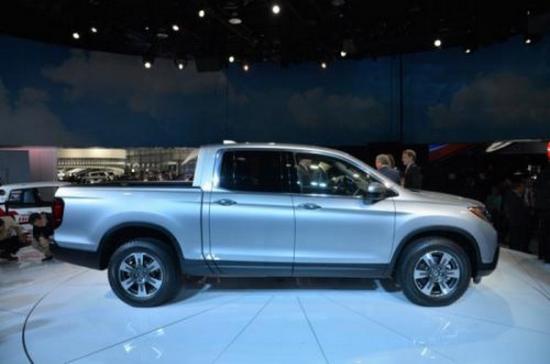 Honda Ridgeline 2017 A8