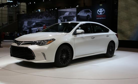 Xe Toyota Avalon 2016