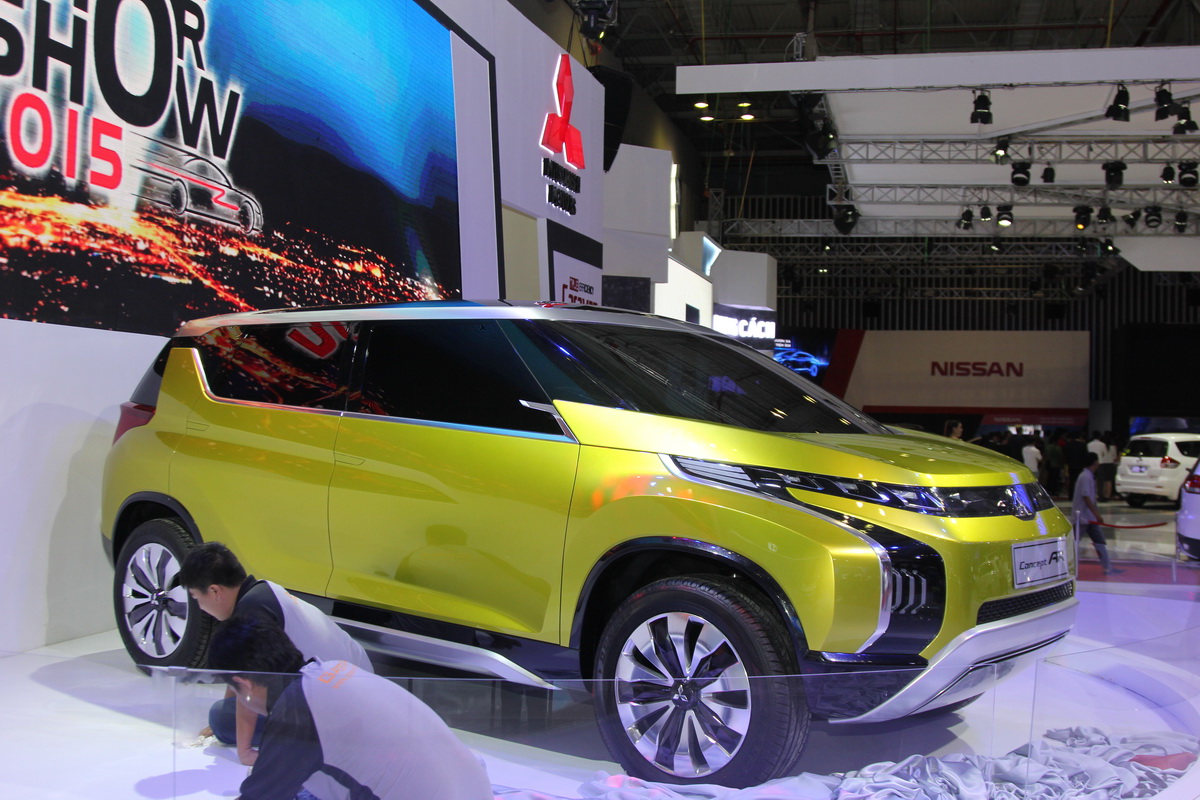 Mitsubishi tại Triển lãm ô tô Việt Nam 2015 anh 6