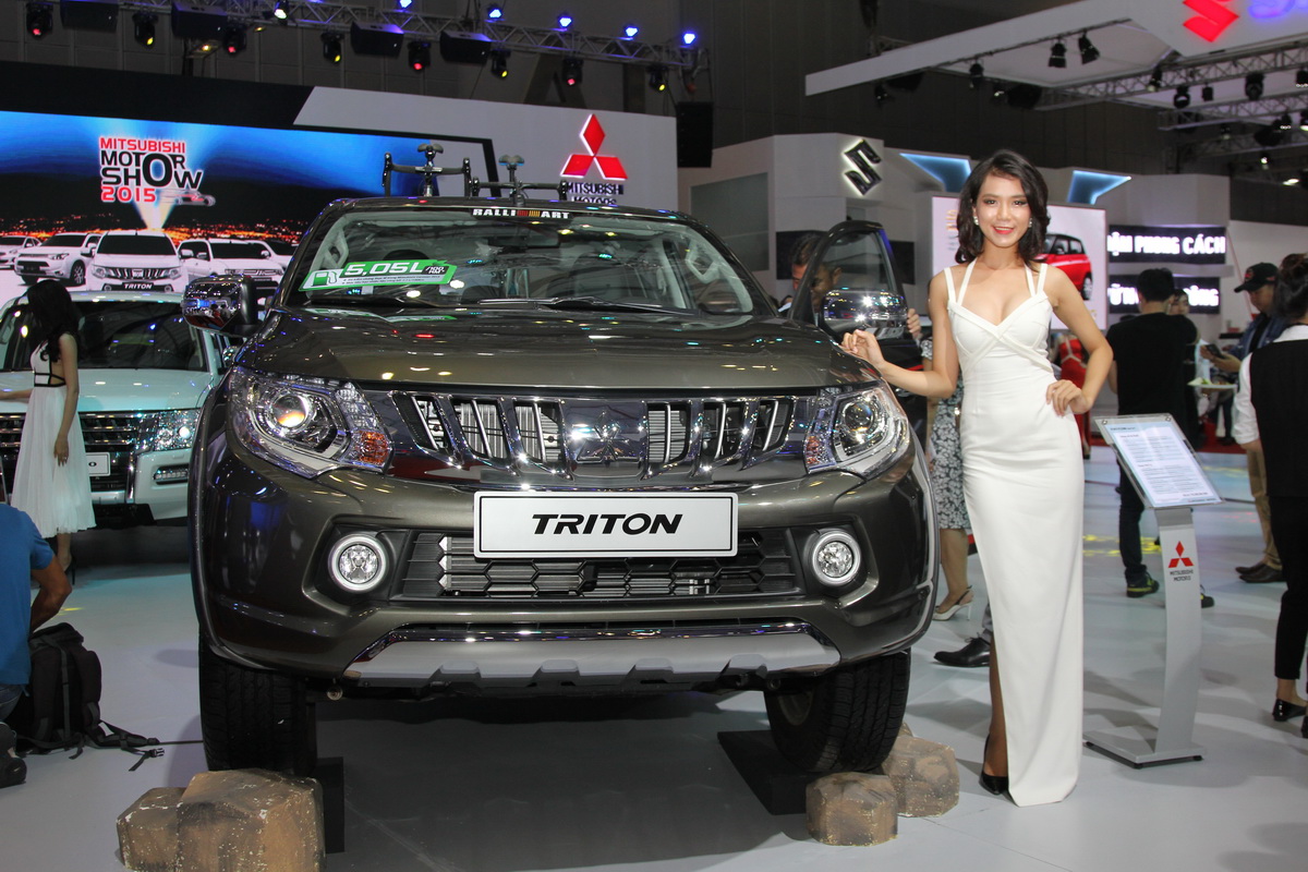 Mitsubishi tại Triển lãm ô tô Việt Nam 2015 anh18