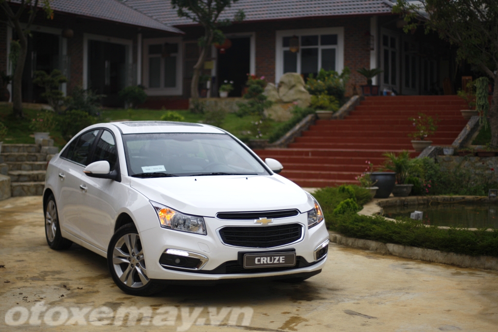 Chọn Chevrolet Cruze 2015 “Ngon - Bổ- Rẻ”