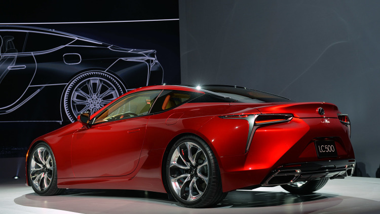 Lexus LC 500 a10