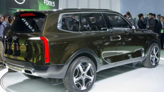 Xe SUV cỡ lớn Kia Telluride 2