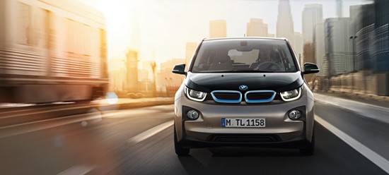 Trộm xe sướng điên khi được cầm lái BMW i3