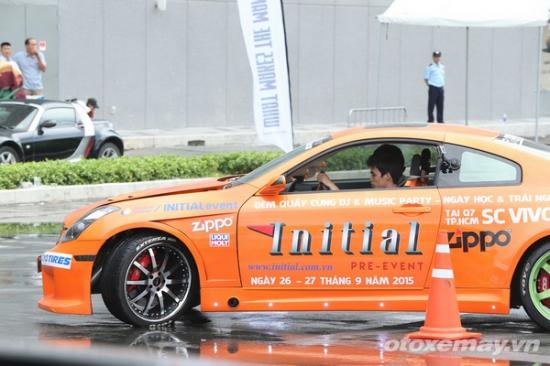 drift giúp tài xế thoát hiểm A6