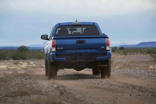 Toyota Tacoma 2016 A4