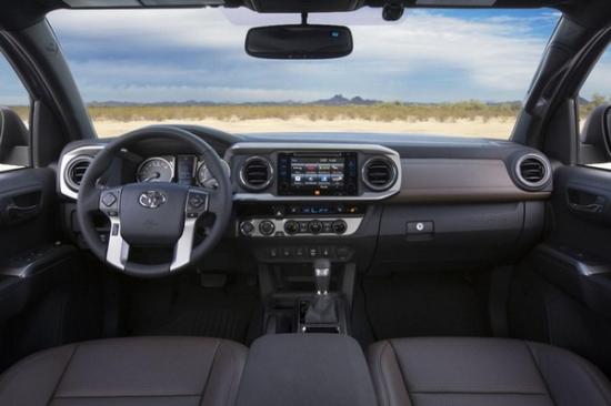 Toyota Tacoma 2016 A1