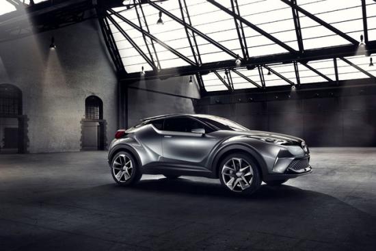 Toyota C-HR bắt đầu xuất hiện A2