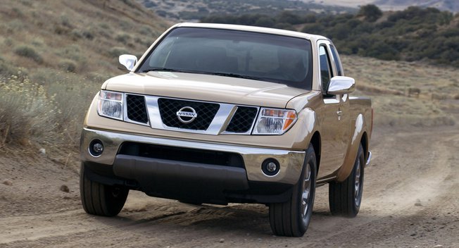 Nissan Frontier có thể cháy do lỗi hệ thống dây điện