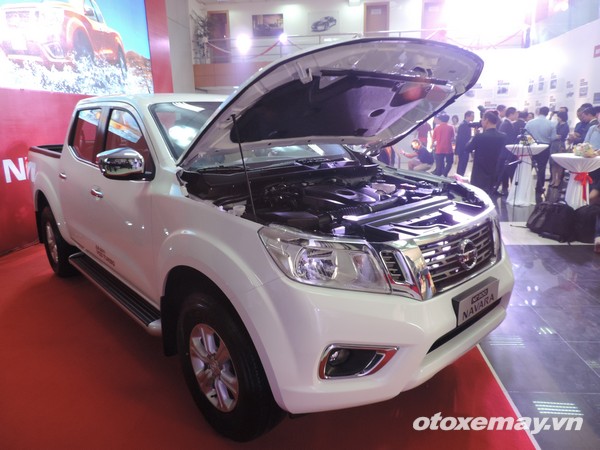 Nissan NP300 Navara bản EL 1