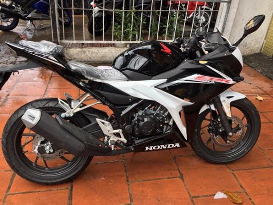 Honda CBR150R 2017 9