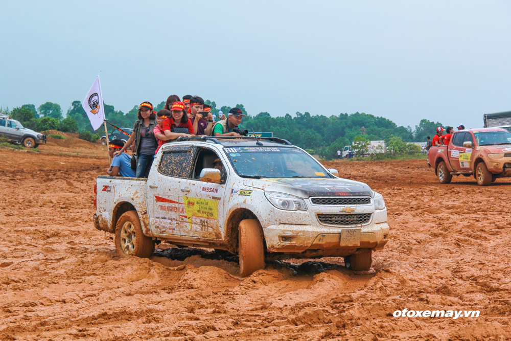 Chevrolet Colorado lên ngôi "Vua Bán Tải" VOC 2016