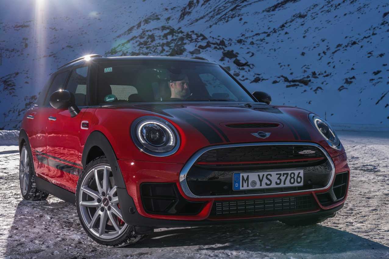 Mini JCW Clubman 2017 thêm chất gấu