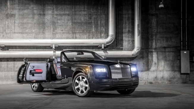 Phantom Drophead Coupe Nighthawk – ‘kẻ chơi đêm’ dạo trên đất Mỹ