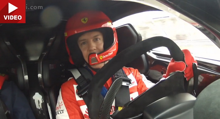 Sebastian Vettel vừa lái Ferrari FXX K vừa trò chuyện với fan