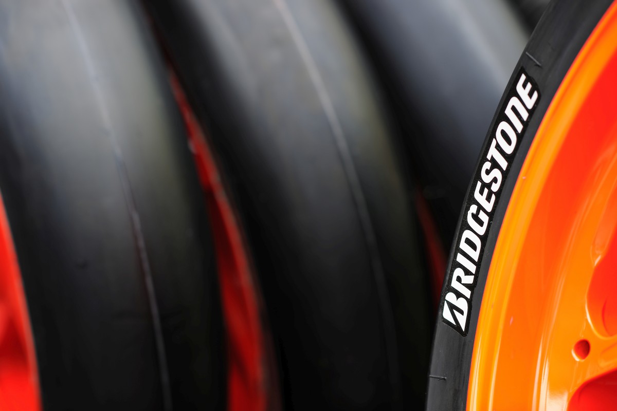 Bridgestone tiết lộ lốp mới cho MotoGP 2015