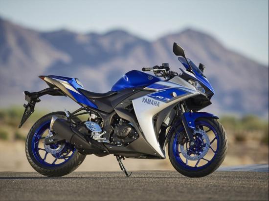 Jorge Lorenzo giới thiệu Yamaha YZF-R3-anh-2