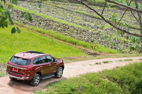 Chuyến trải nghiệm đầu tiên của chiếc Ford Everest 2015 tại Thái Lan 13