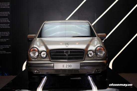 Mercedes-Benz E230 sản xuất vào năm 1996