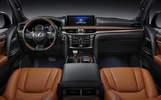 xe Lexus LX570 tại triển lãm ô tô việt nam 2015_ảnh2