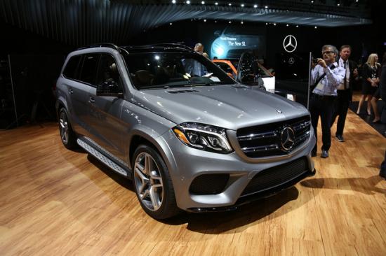 Mercedes-Benz Việt Nam bất ngờ công bố giá GLS 2017