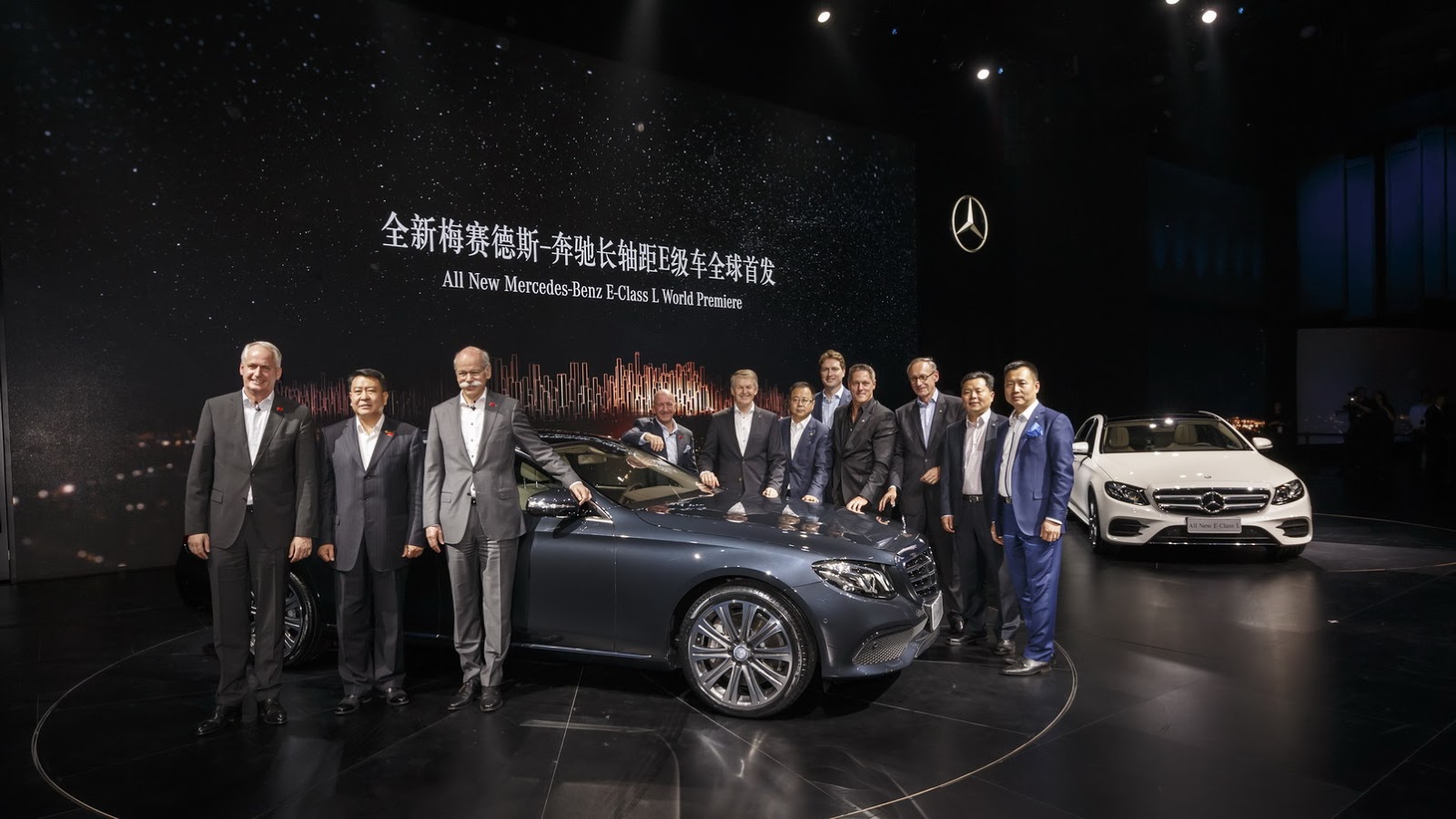 Mercedes-Benz E-Class L – “tiểu Maybach S-Class”