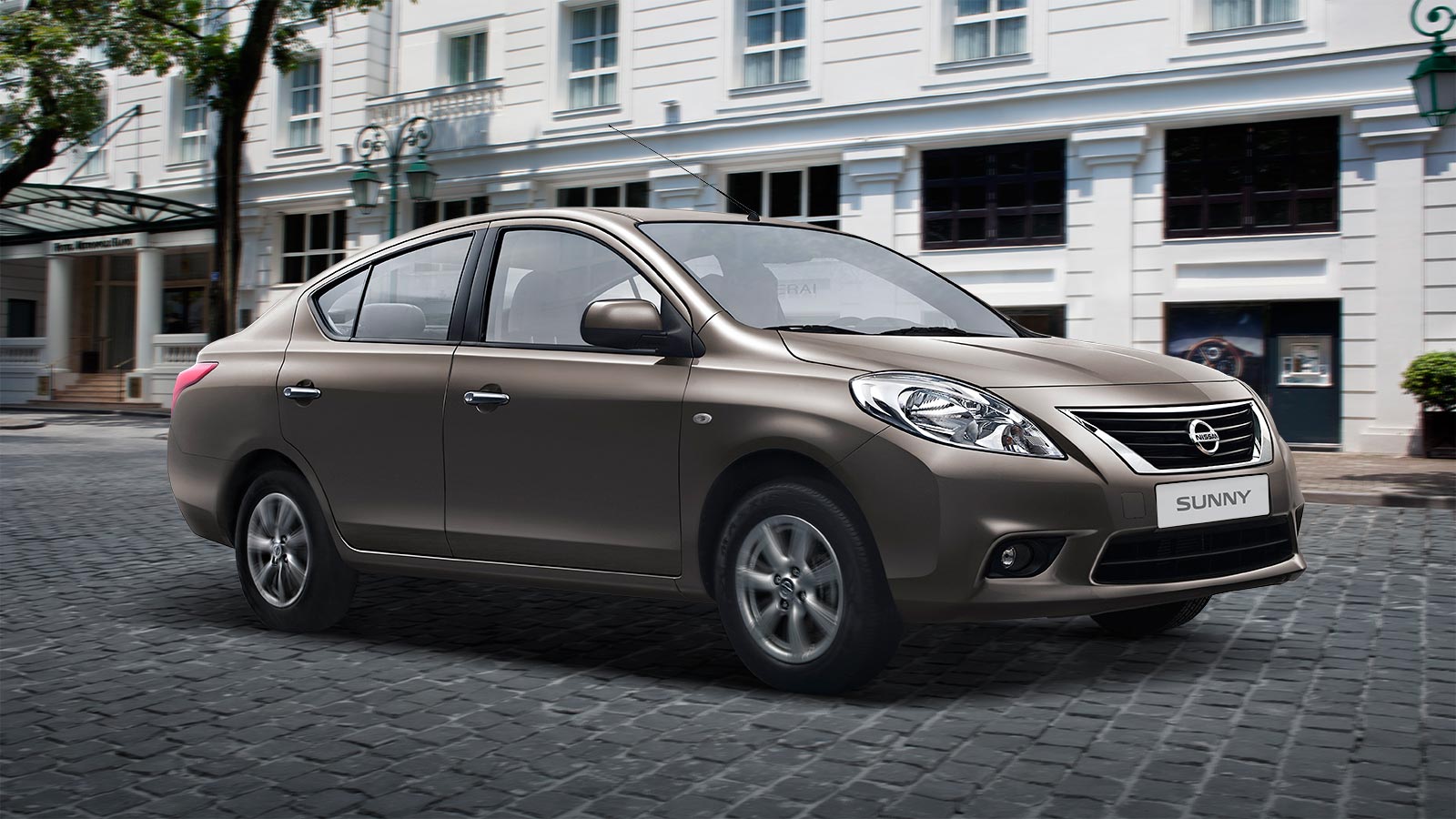 Nissan công bố giá bán mới cho Sunny