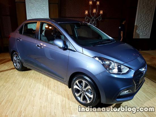 oto-xemay-hyundai-i10-2017