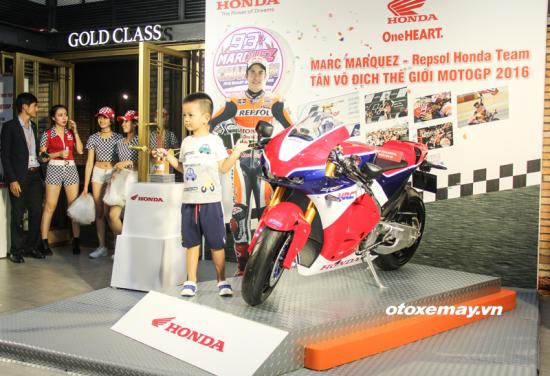 oto-xemay-repsolhondateam-hondavietnam