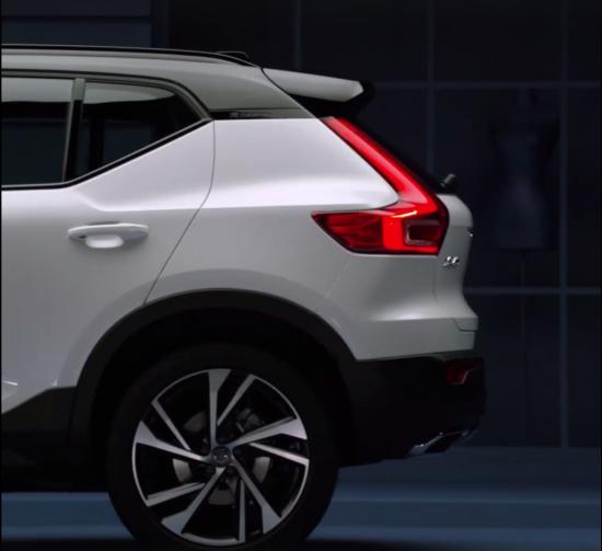 oto-xemay-volvo-xc40