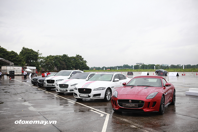 oto-xemay-jaguar-the-art-of-performance