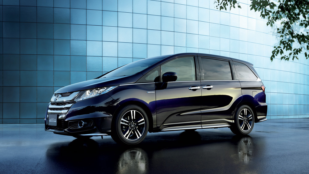 Honda Odyssey 2017 được bán ra với giá 1,99 tỷ đồng