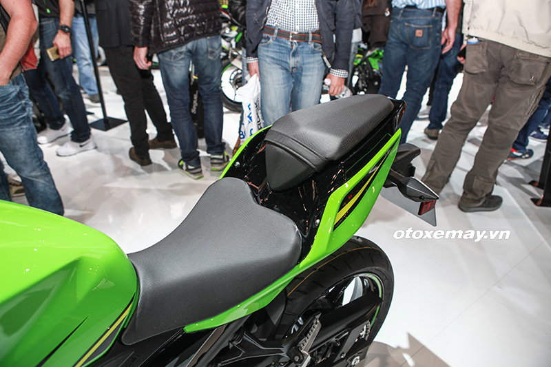 oto-xemay-kawasaki-ninja-4003