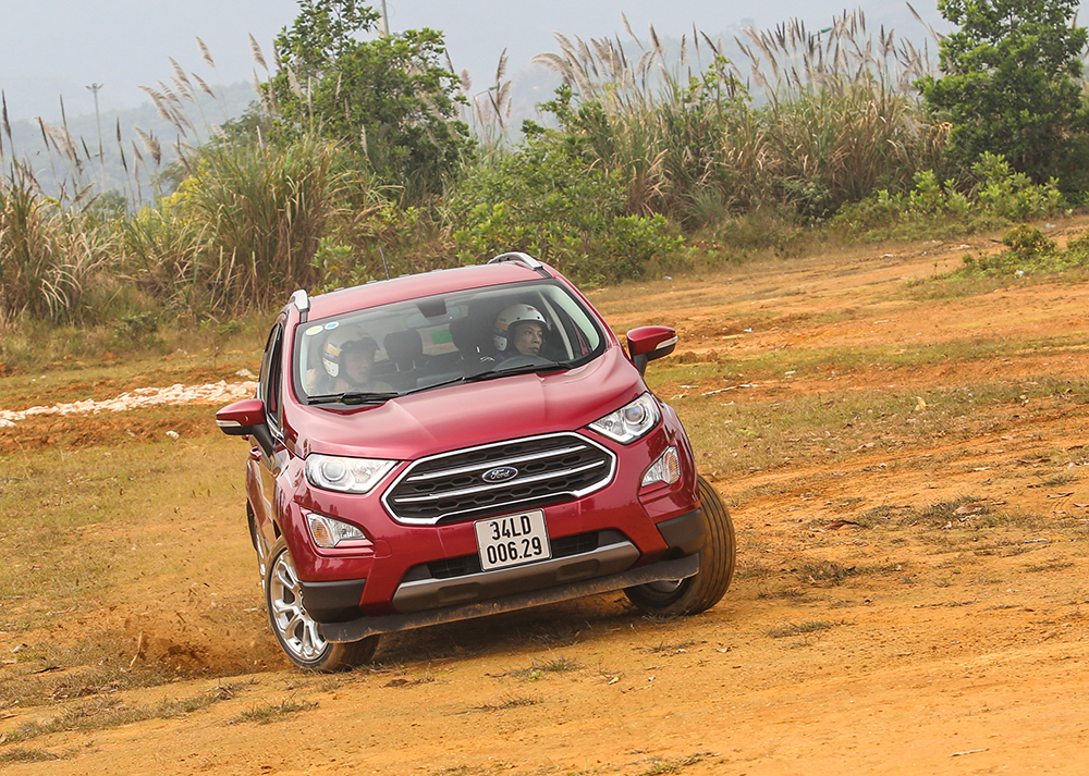 Small SUV BIG FUN - thử thách lý thú với khách hàng sở hữu Ford EcoSport