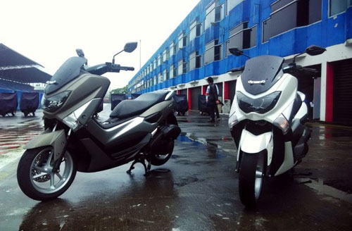 Yamaha NMax mới đe dọa vị thế của Honda PCX với lợi thế công nghệ