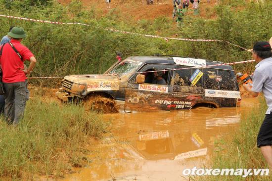 VOC 2015: Những pha offroad “cháy máy” ở ngày thi thứ 2 anh 9