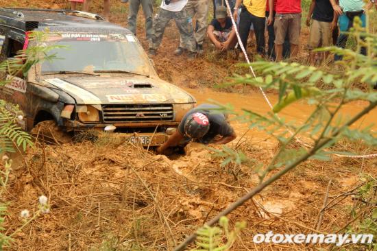 VOC 2015: Những pha offroad “cháy máy” ở ngày thi thứ 2 anh 10