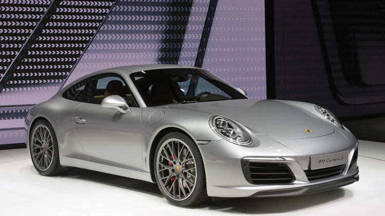 IAA 2015: Porsche 911 Carrera mới mạnh mẽ và tiêu thụ nhiên liệu tiết kiệm hơn